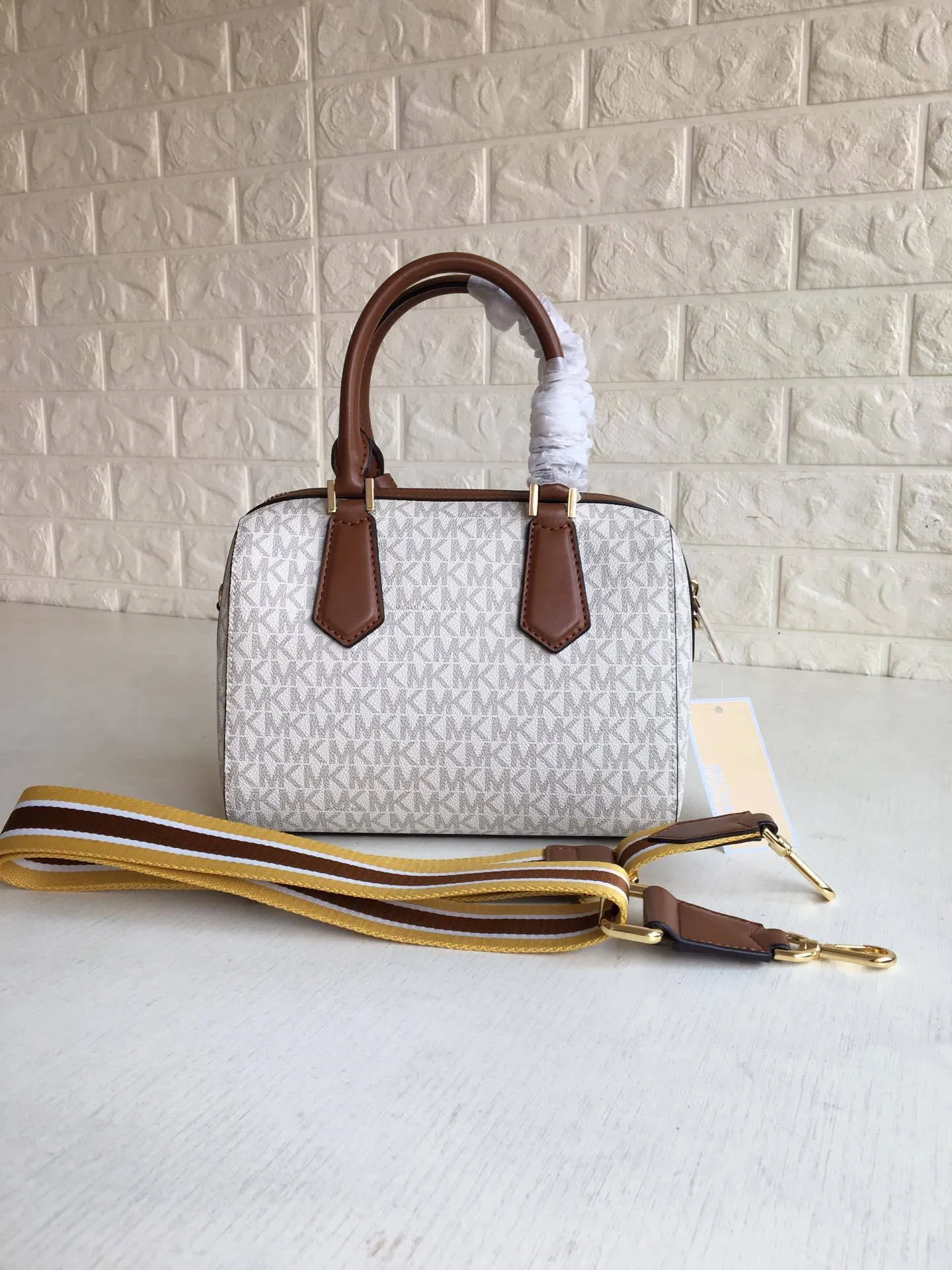 All Categories Official Website "Brand Women's Bags" Women's Bags 💙 MK 2023 New MK Crossbody Bag